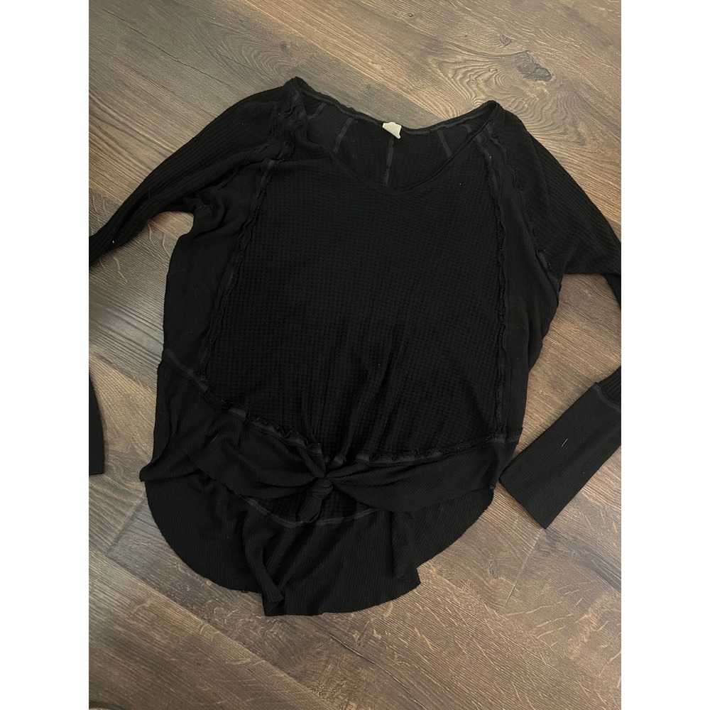 Free People We The Free Black Thermal Waffle Knit Front Tie Top Sz M OB810264
